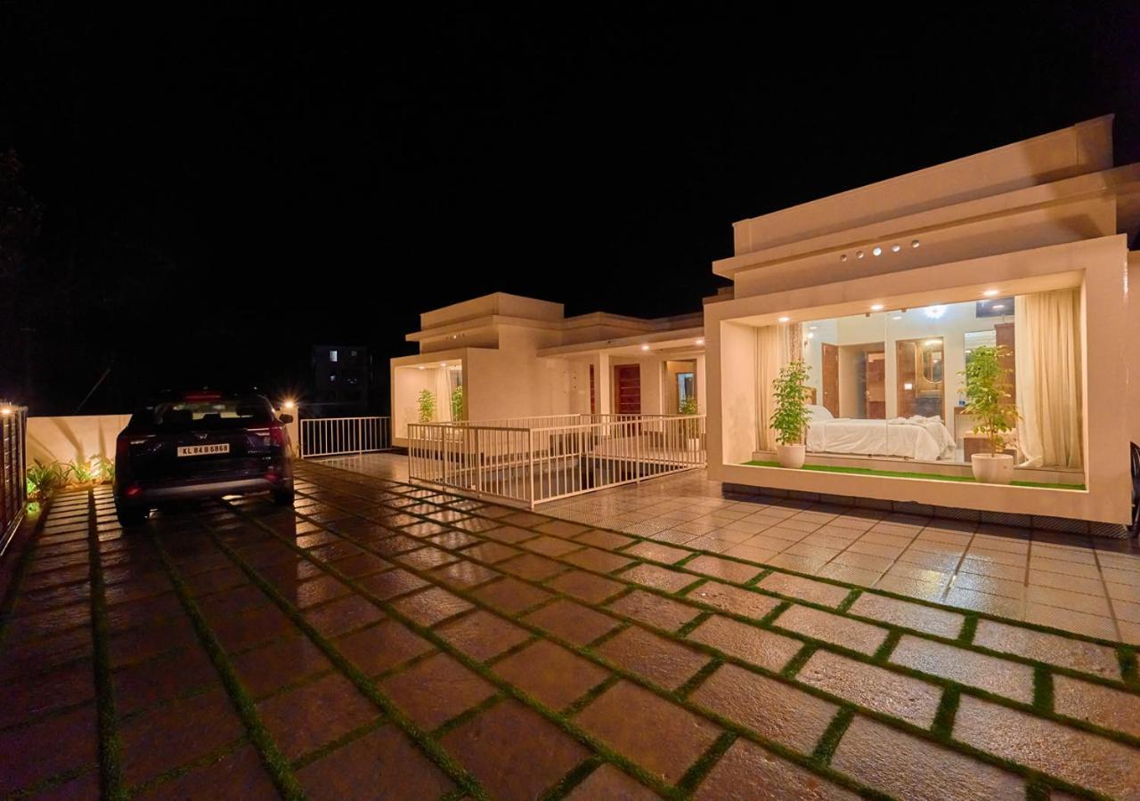 Glen Castle Vagamon Pool Resort By Voye Homes Экстерьер фото