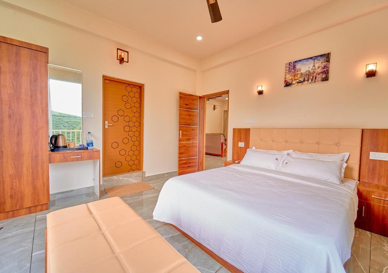 Glen Castle Vagamon Pool Resort By Voye Homes Экстерьер фото