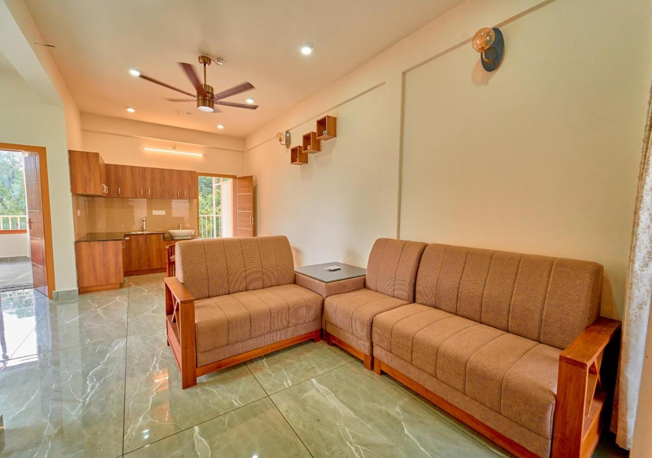 Glen Castle Vagamon Pool Resort By Voye Homes Экстерьер фото