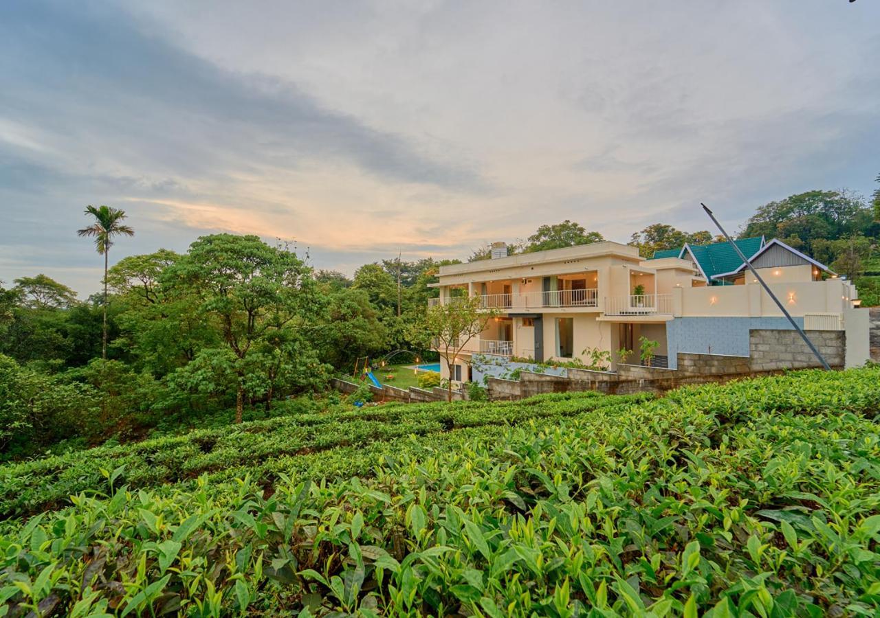Glen Castle Vagamon Pool Resort By Voye Homes Экстерьер фото