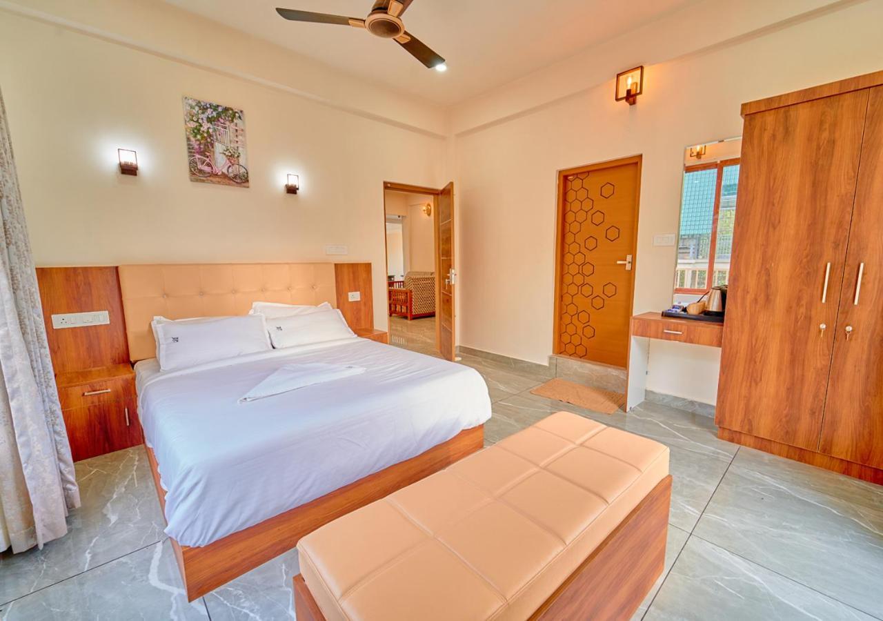 Glen Castle Vagamon Pool Resort By Voye Homes Экстерьер фото